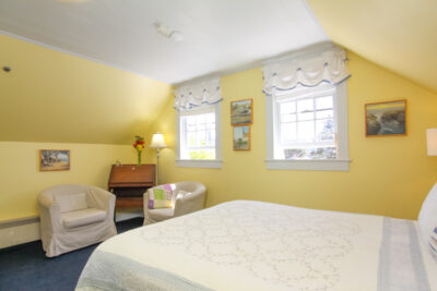 Mendocino Bed And Breakfast | Seagull Inn Guest Rooms | Northern ...